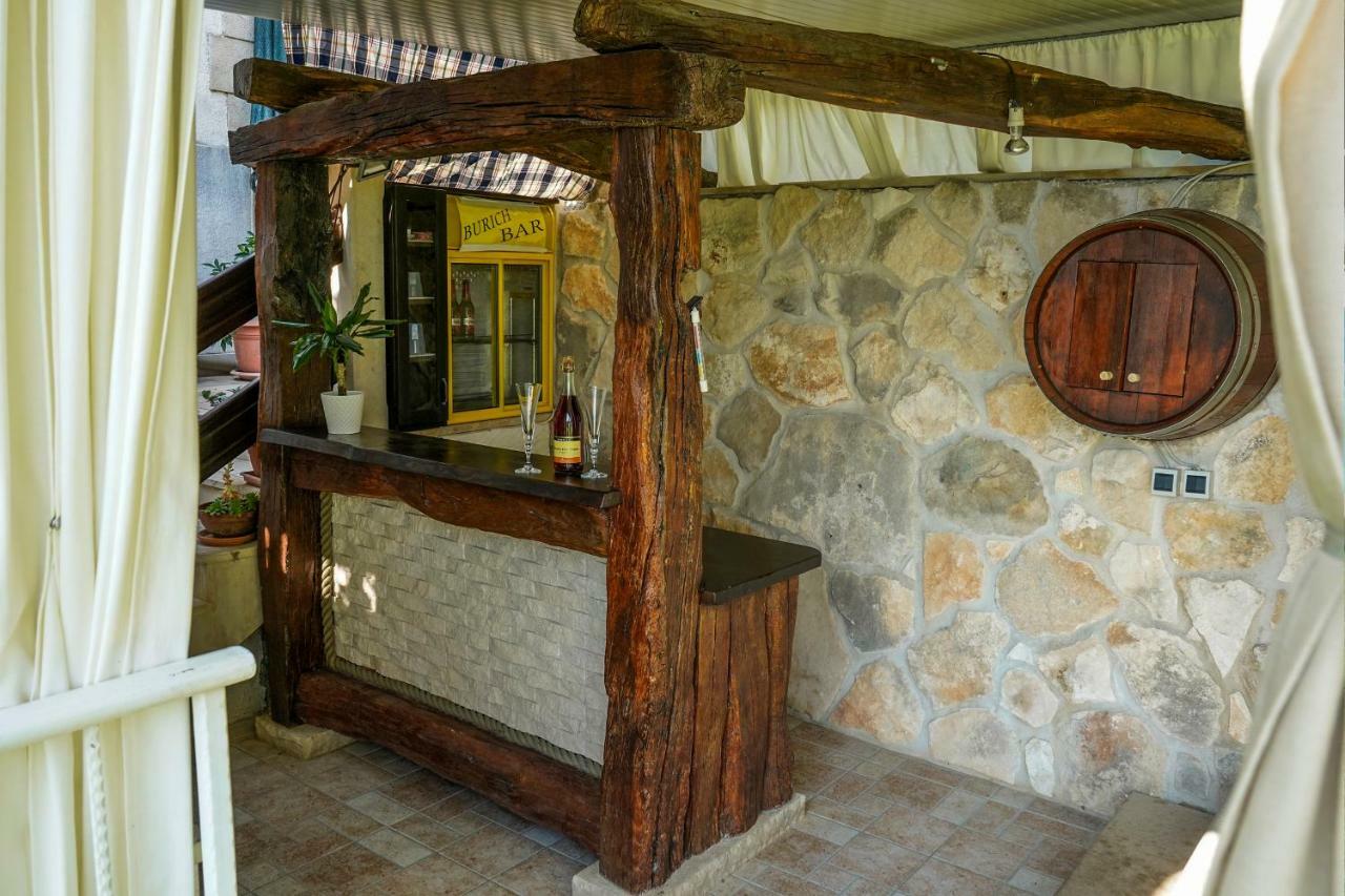 Holiday Home Gustirna Selca  ภายนอก รูปภาพ
