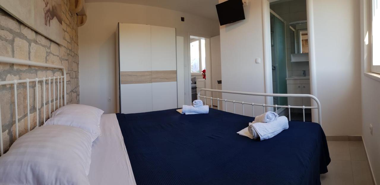 Holiday Home Gustirna Selca  ห้อง รูปภาพ