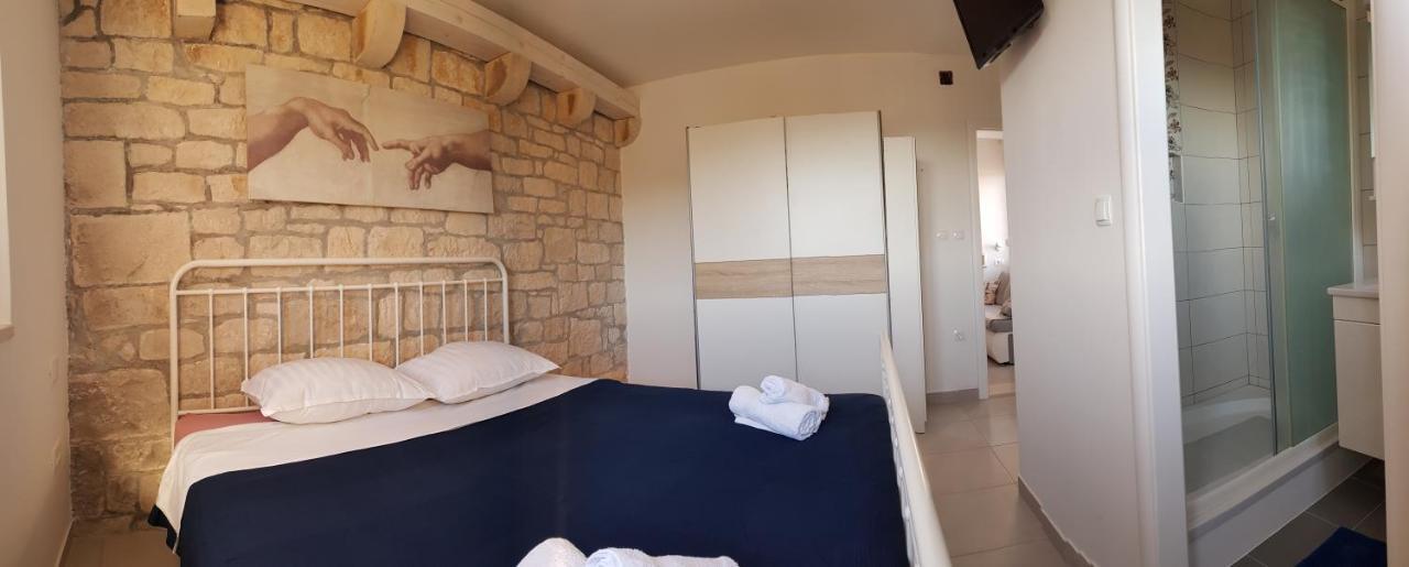 Holiday Home Gustirna Selca  ห้อง รูปภาพ